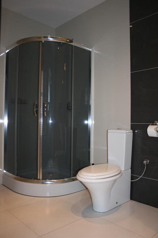 Hotel Opera Tarnowskie Gory Bilik gambar